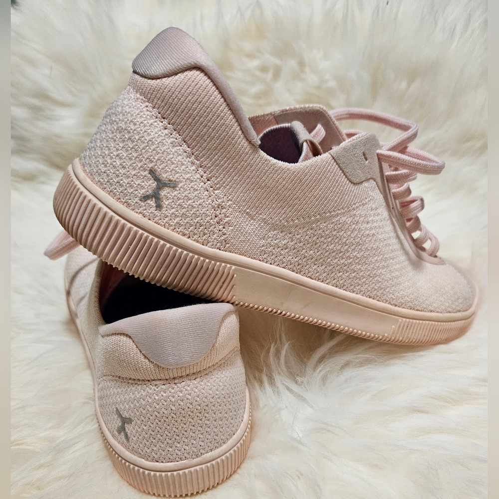 Barefoot Pink Knit Sneakers From Flux, 8.5